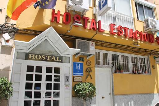 Hostal Estacion Almería Zewnętrze zdjęcie