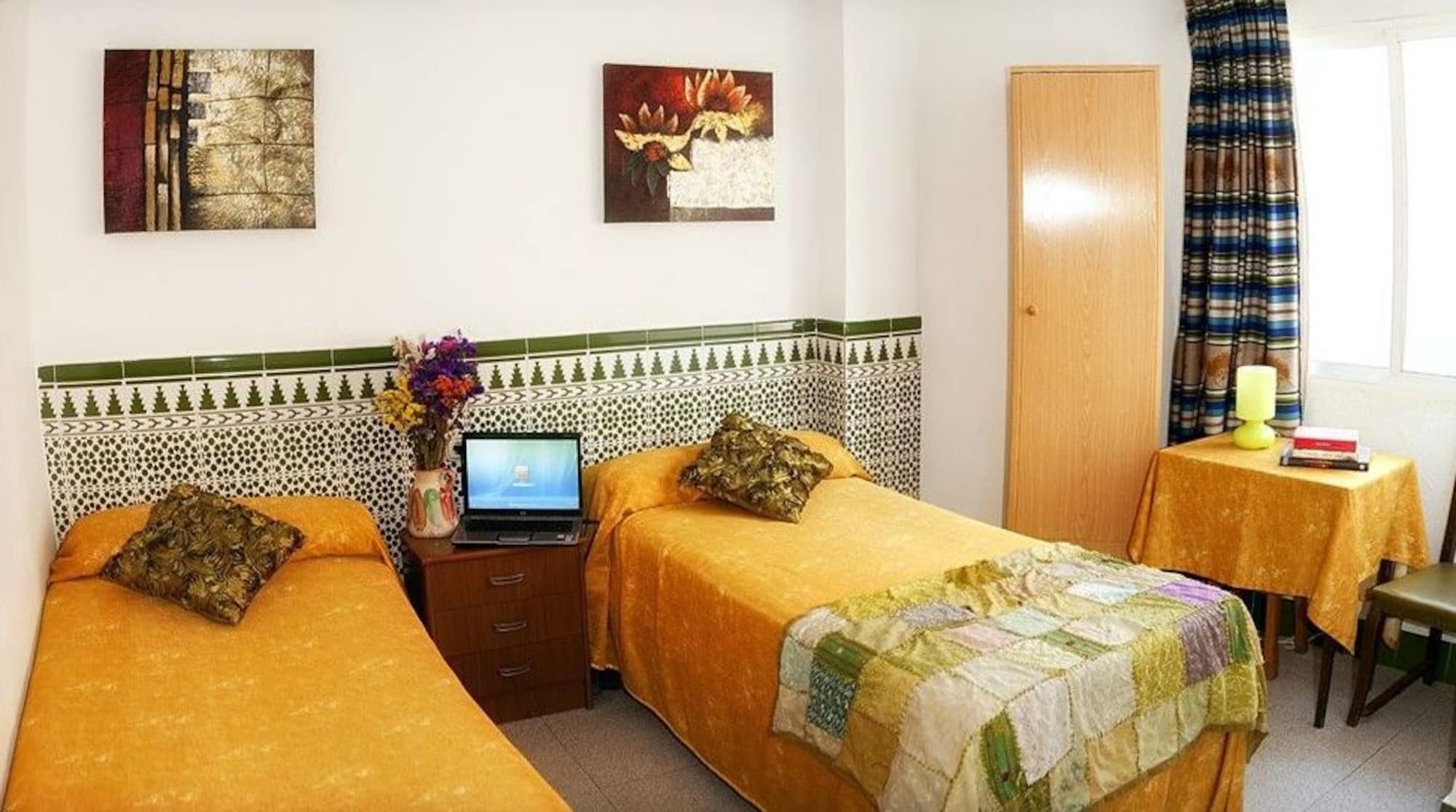 Hostal Estacion Almería Zewnętrze zdjęcie